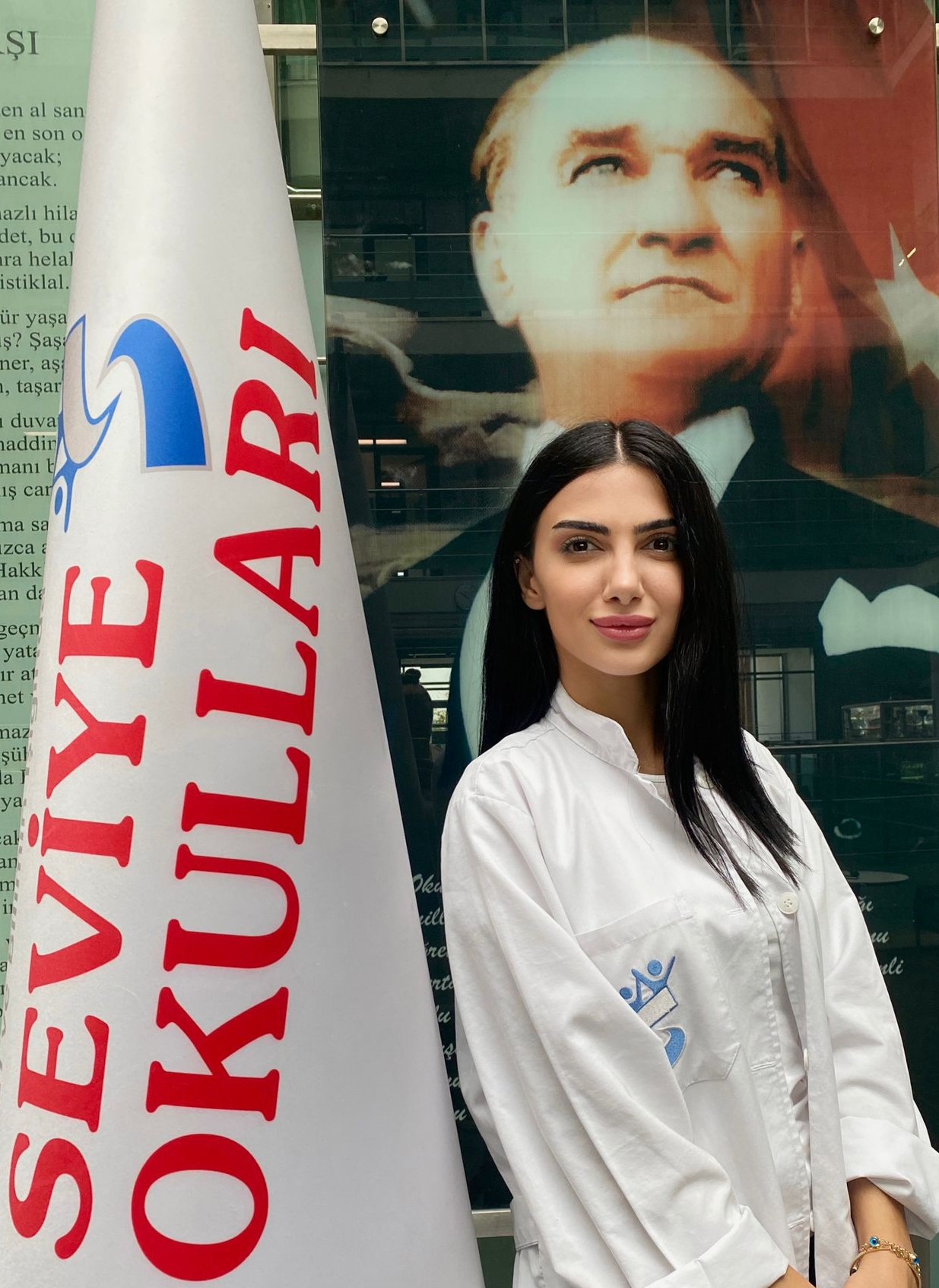 ÖZGE AKAY